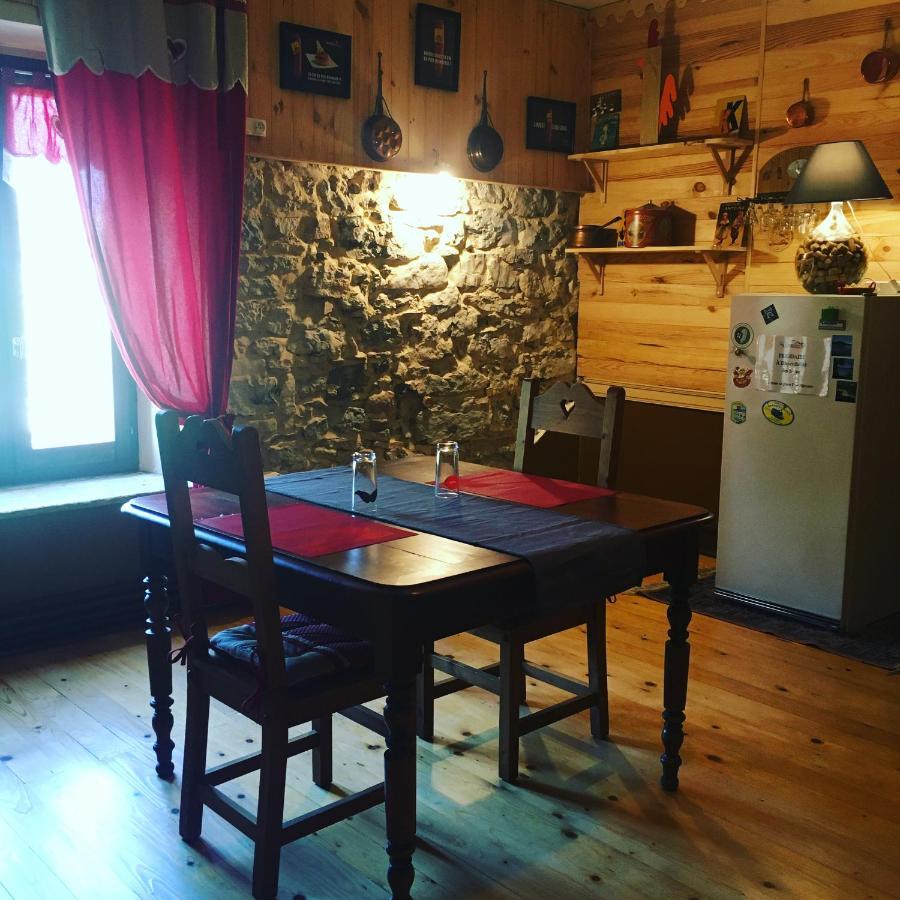 Les 3Crokignols, Maison D'Hote Familiale. Saffloz Buitenkant foto